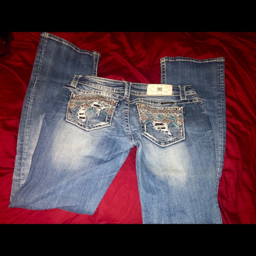 Miss Me Bootcut Jeans from the Buckle size 29x34